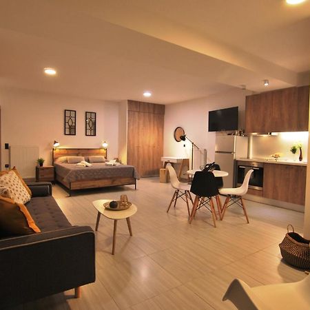 Brand New Cozy Basement Apartment Argostolion Exterior foto
