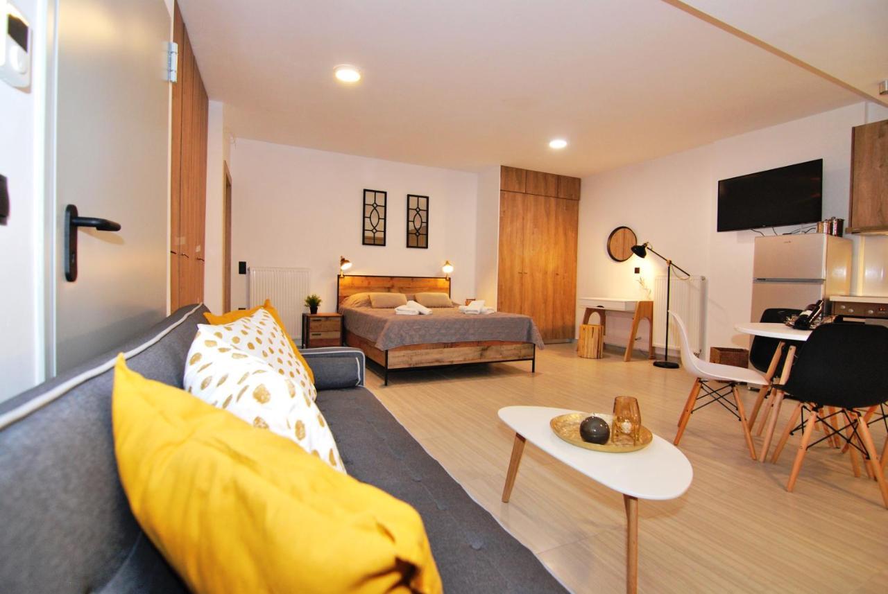 Brand New Cozy Basement Apartment Argostolion Exterior foto