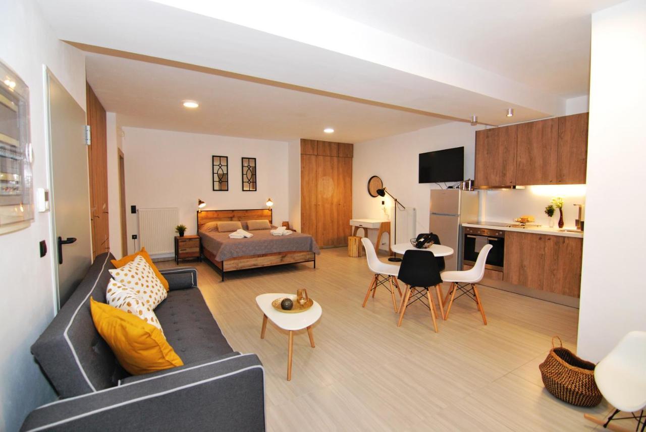 Brand New Cozy Basement Apartment Argostolion Exterior foto
